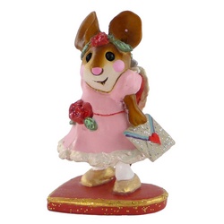 Girl mouse in party dress holds and valentine's card