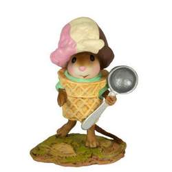 Young mouse dress as an ice-cream cone carrying an ice-cream scoop
