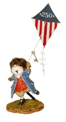 Mouse flies a 250 kite - this beautifully detailed tribute to Benjamin Franklin
